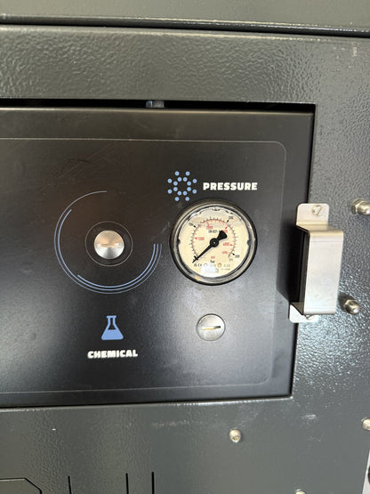 BOSS BOYS SD12100HR pressure gauge detail view
