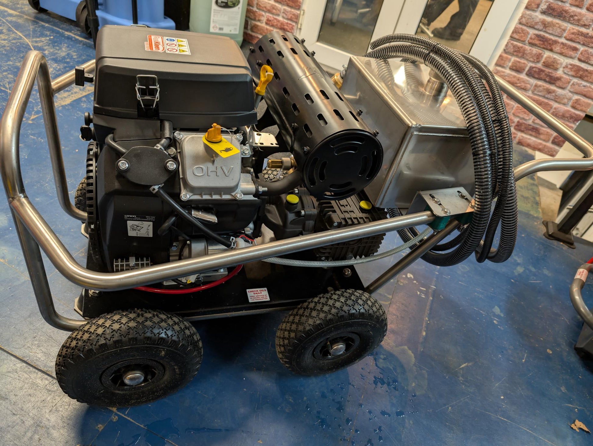 BOSS BOYS PM30200 Petrol Pressure Washer 200 Bar - RealKleen LTD